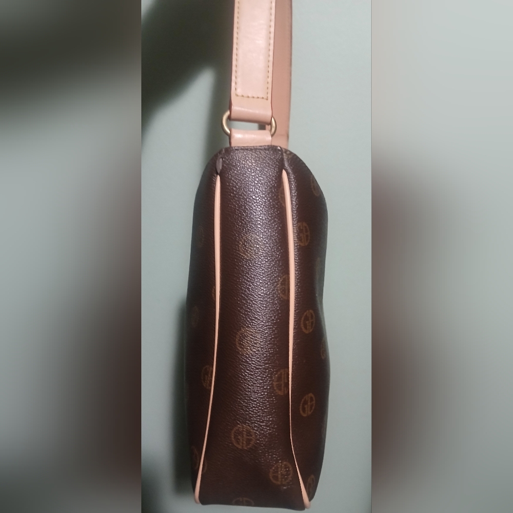 Giani Bernini Leather Shoulder Bag - Picture 3 of 11